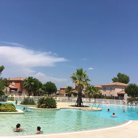 Feriehus Maison Au Domaine De Golf Piscine *