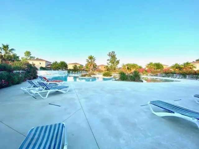 Maison Au Domaine De Golf Piscine Dom wakacyjny Fabrègues